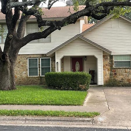 Atx North- Private Room And Bathroom In Quiet Neighborhood Austin Exterior foto